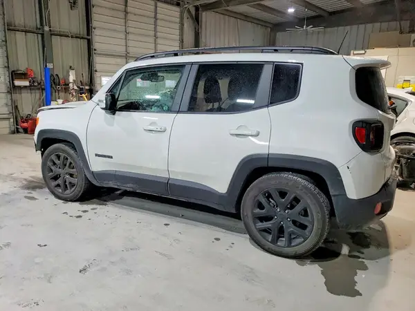 ZACCJABB8JPH94515 2018 JEEP RENEGADE - Image 2