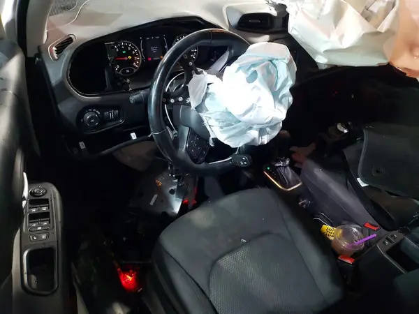 ZACCJABB8JPH94515 2018 JEEP RENEGADE - Image 8