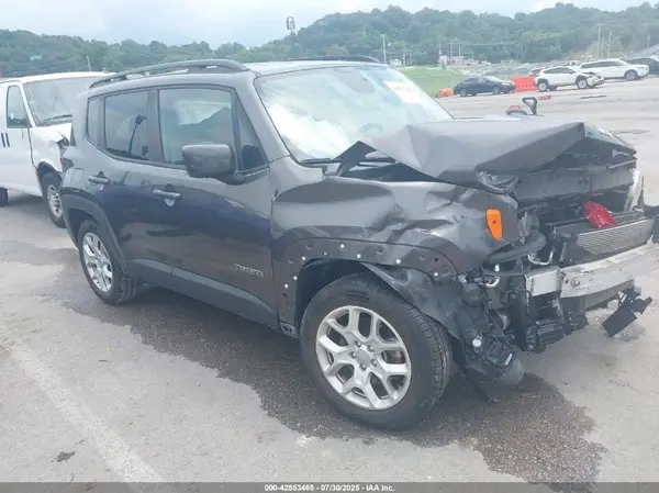 ZACCJABB8JPH94806 2018 JEEP RENEGADE - Image 1