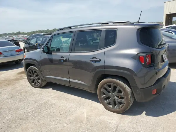 ZACCJABB8JPJ08065 2018 JEEP RENEGADE - Image 2