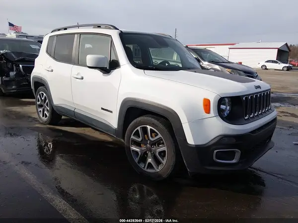ZACCJABB8JPJ09832 2018 JEEP RENEGADE