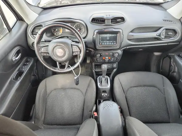 ZACCJABB8JPJ15663 2018 JEEP RENEGADE - Image 8