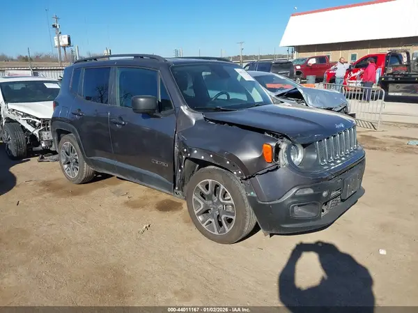 ZACCJABB8JPJ20992 2018 JEEP RENEGADE - Image 1