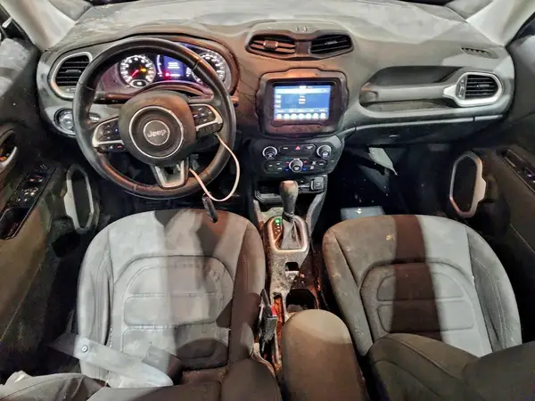 ZACCJABB8JPJ34505 2018 JEEP RENEGADE - Image 8