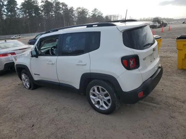 ZACCJABB8JPJ39574 2018 JEEP RENEGADE - Image 2