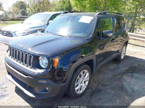 ZACCJABB8JPJ43253 2018 JEEP RENEGADE - Image 2