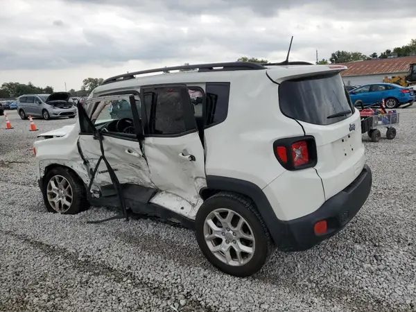 ZACCJABB8JPJ54169 2018 JEEP RENEGADE - Image 2