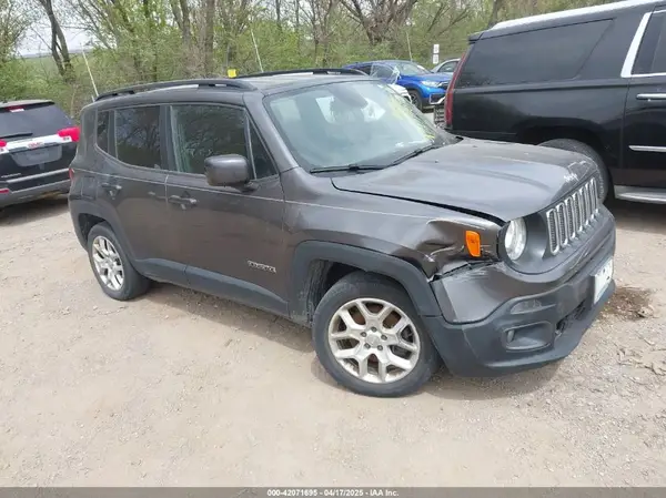 ZACCJABB8JPJ55645 2018 JEEP RENEGADE - Image 1