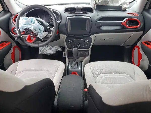 ZACCJABB8JPJ58125 2018 JEEP RENEGADE - Image 8