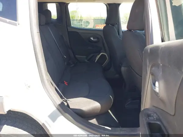 ZACCJABB9HPE58639 2017 JEEP RENEGADE - Image 8
