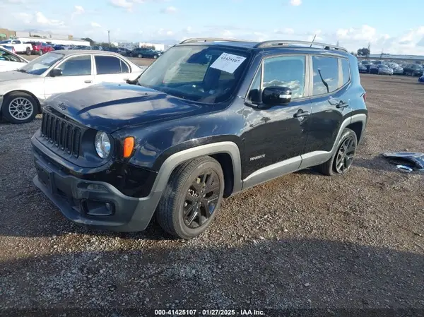 ZACCJABB9HPE67907 2017 JEEP RENEGADE - Image 2