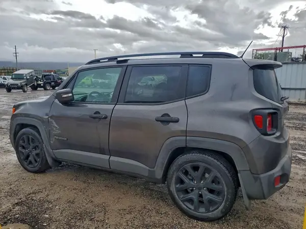 ZACCJABB9HPE79801 2017 JEEP RENEGADE - Image 2
