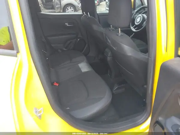 ZACCJABB9HPF07564 2017 JEEP RENEGADE - Image 8