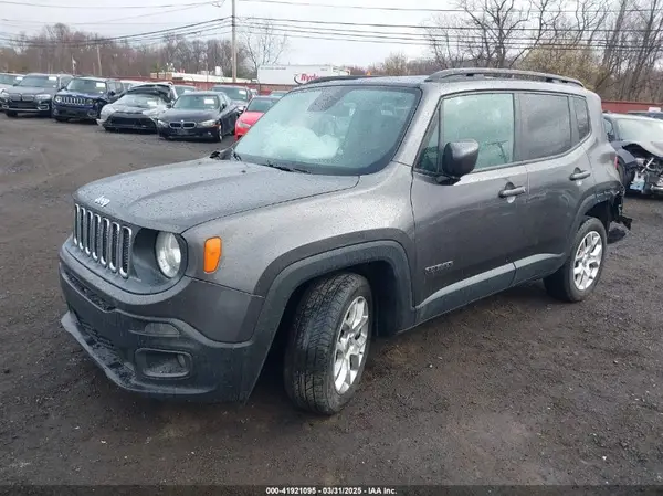 ZACCJABB9HPF34182 2017 JEEP RENEGADE - Image 2