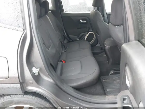 ZACCJABB9HPF34182 2017 JEEP RENEGADE - Image 8