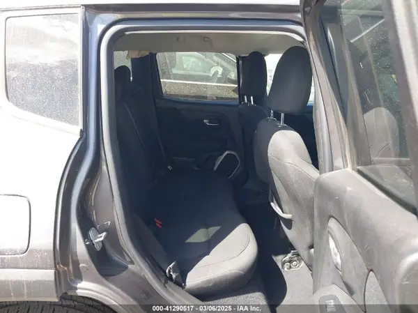ZACCJABB9HPF3808 2017 JEEP RENEGADE - Image 8