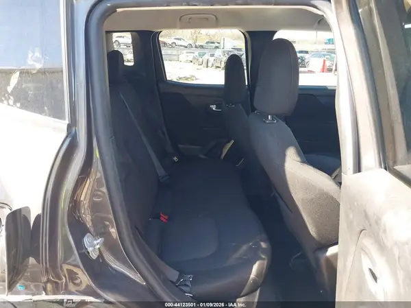 ZACCJABB9HPF48325 2017 JEEP RENEGADE - Image 8