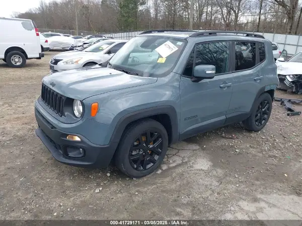 ZACCJABB9HPF63259 2017 JEEP RENEGADE - Image 2