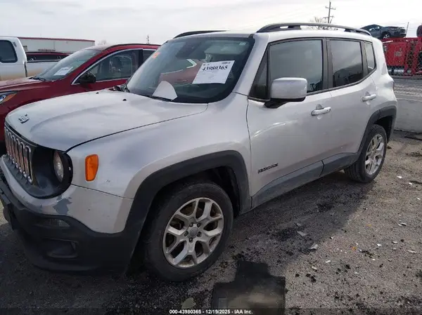 ZACCJABB9HPF68090 2017 JEEP RENEGADE - Image 2