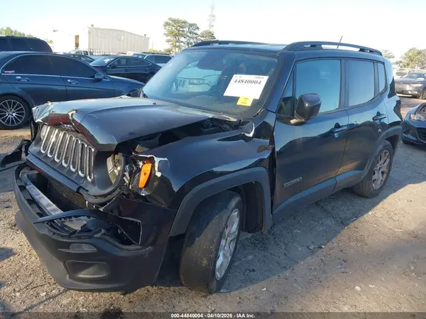 ZACCJABB9HPF81986 2017 JEEP RENEGADE - Image 2