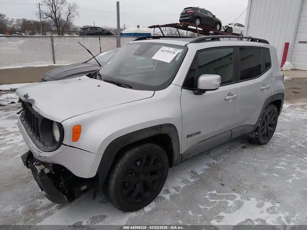 ZACCJABB9HPG01721 2017 JEEP RENEGADE - Image 2