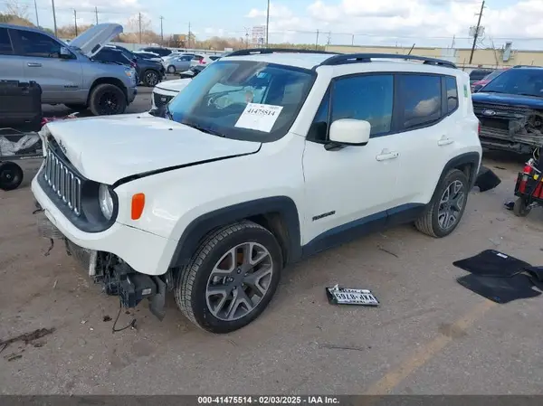 ZACCJABB9HPG11083 2017 JEEP RENEGADE - Image 2