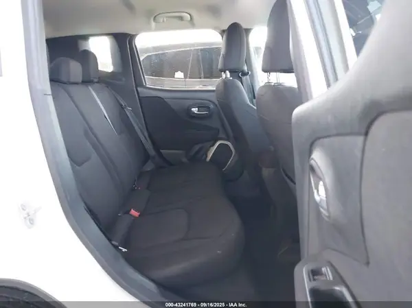 ZACCJABB9HPG39918 2017 JEEP RENEGADE - Image 8
