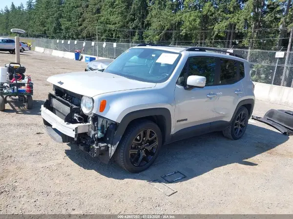 ZACCJABB9HPG50241 2017 JEEP RENEGADE - Image 2