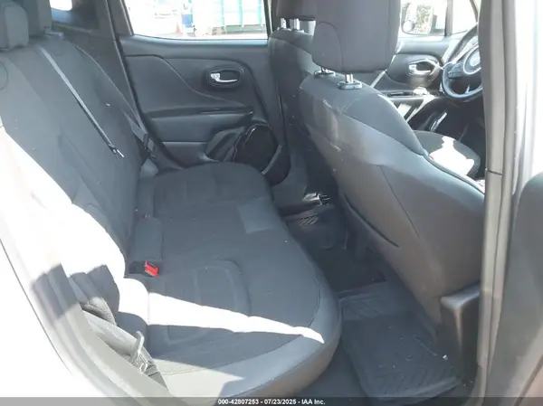 ZACCJABB9HPG50241 2017 JEEP RENEGADE - Image 8