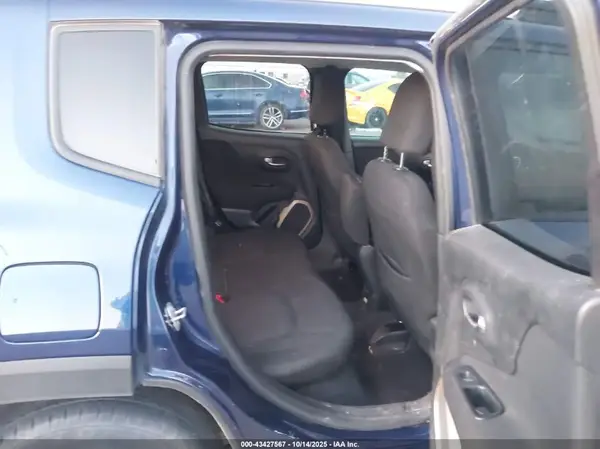ZACCJABB9HPG59344 2017 JEEP RENEGADE - Image 8