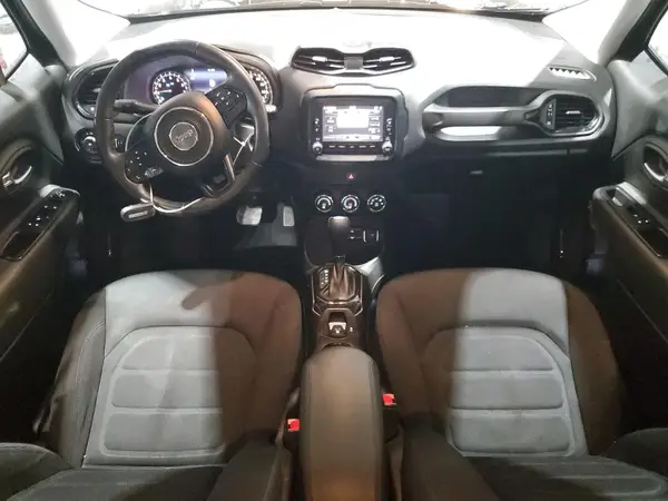 ZACCJABB9HPG67072 2017 JEEP RENEGADE - Image 8