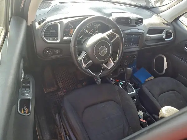 ZACCJABB9JPG71760 2018 JEEP RENEGADE - Image 8