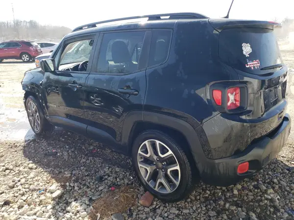 ZACCJABB9JPH38051 2018 JEEP RENEGADE - Image 2