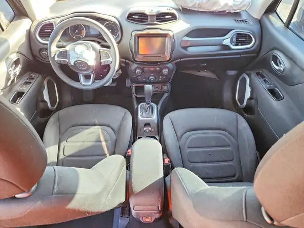 ZACCJABB9JPH59823 2018 JEEP RENEGADE - Image 8