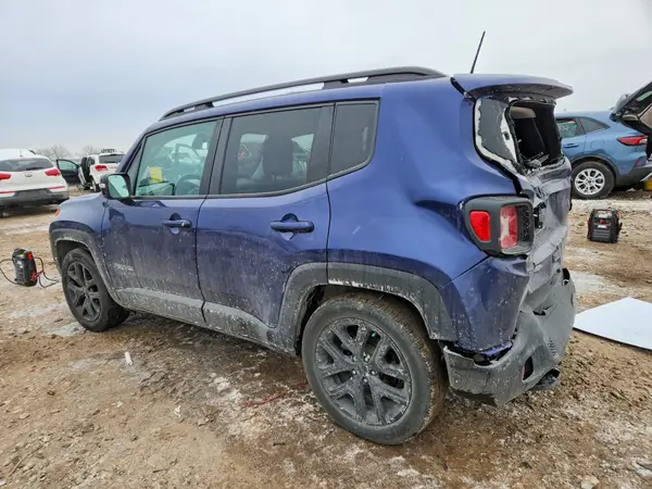 ZACCJABB9JPH86326 2018 JEEP RENEGADE - Image 2