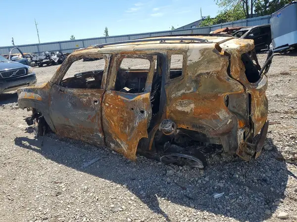 ZACCJABB9JPJ05269 2018 JEEP RENEGADE - Image 2