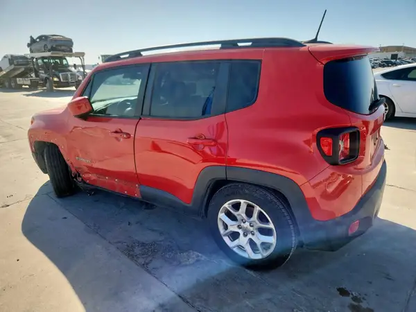 ZACCJABB9JPJ10777 2018 JEEP RENEGADE - Image 2