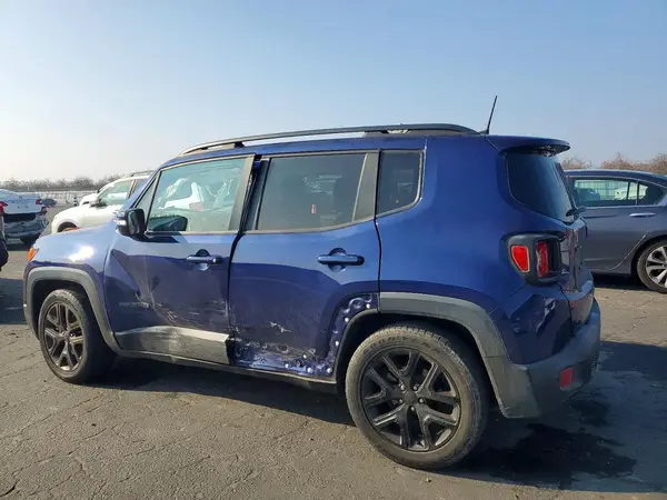 ZACCJABB9JPJ47344 2018 JEEP RENEGADE - Image 2