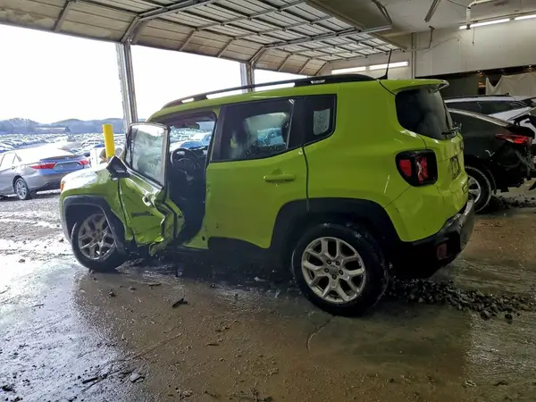 ZACCJABB9JPJ70400 2018 JEEP RENEGADE - Image 2