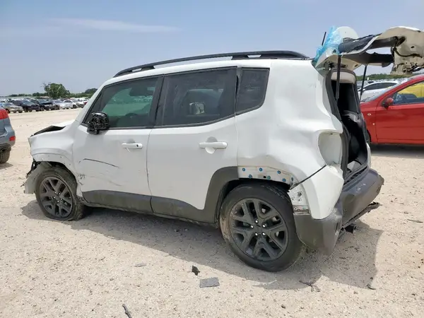 ZACCJABB9JPJ71501 2018 JEEP RENEGADE - Image 2