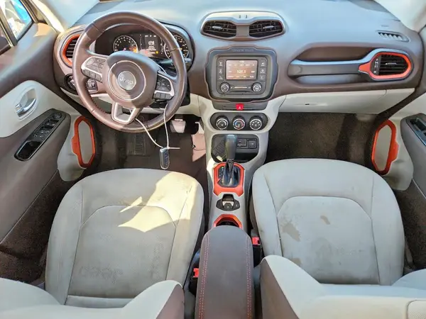 ZACCJABBXHPE68029 2017 JEEP RENEGADE - Image 8