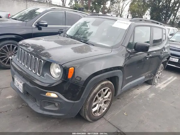 ZACCJABBXHPF00154 2017 JEEP RENEGADE - Image 2