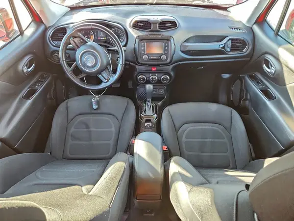 ZACCJABBXHPF47684 2017 JEEP RENEGADE - Image 8