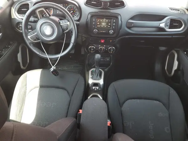 ZACCJABBXHPF77140 2017 JEEP RENEGADE - Image 8