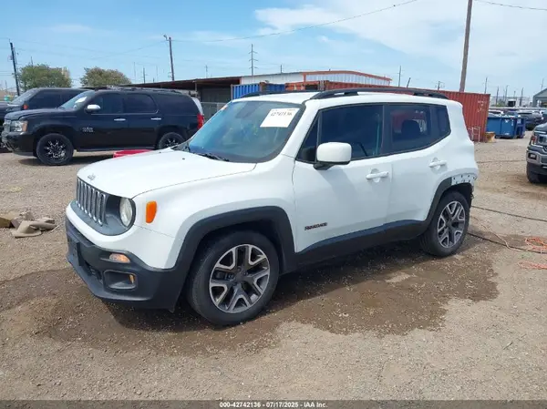 ZACCJABBXHPF85383 2017 JEEP RENEGADE - Image 2