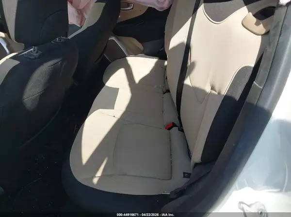 ZACCJABBXHPG33237 2017 JEEP RENEGADE - Image 8