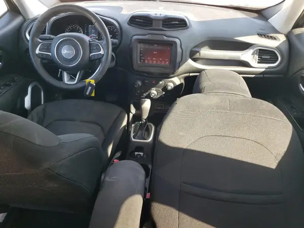 ZACCJABBXJPH03650 2018 JEEP RENEGADE - Image 8