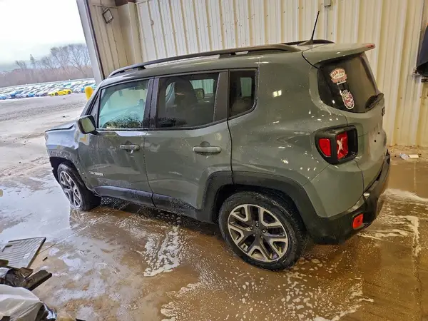 ZACCJABBXJPH10596 2018 JEEP RENEGADE - Image 2