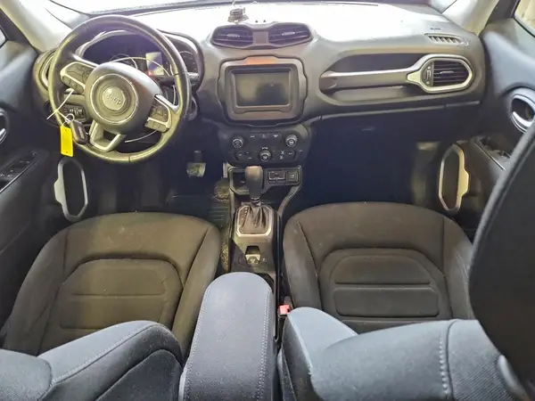 ZACCJABBXJPH10596 2018 JEEP RENEGADE - Image 8