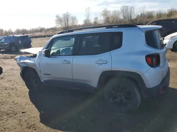 ZACCJABBXJPH24062 2018 JEEP RENEGADE - Image 2